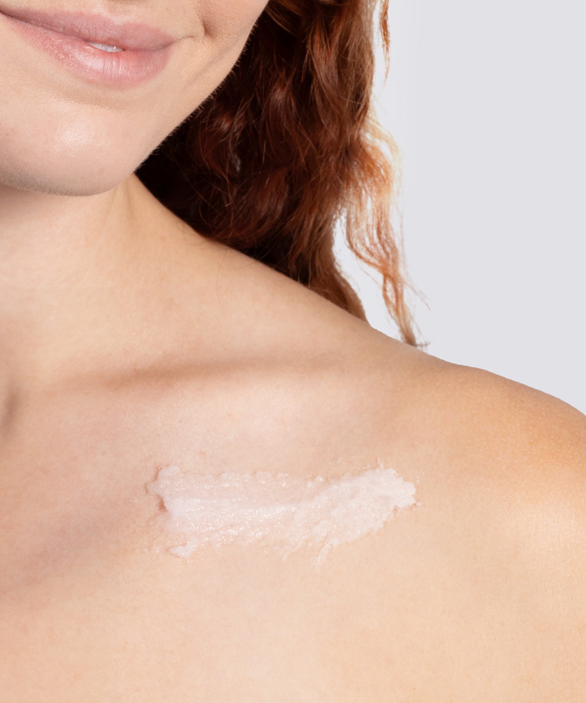 Qew™ Cucumber Vitamin Scrub